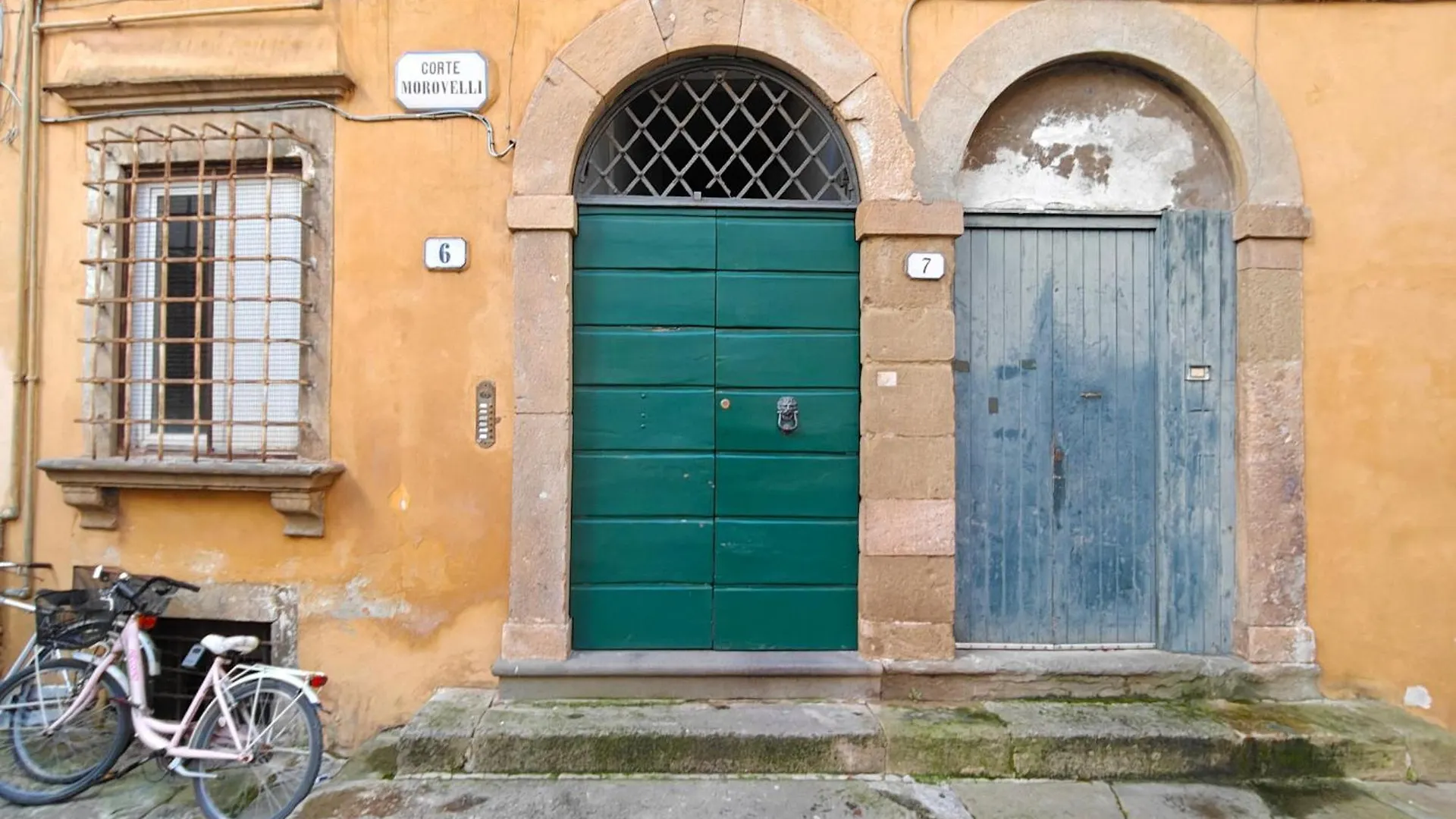 Casa Cortese In Center Town Lucca 0*,  Italien